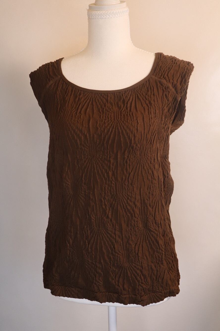 NEW Nine Britton Brown Scoop Neck Sleeveless Textured Knit Blouse Top Size L